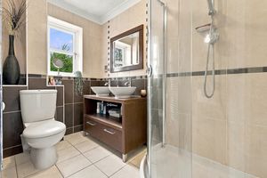 BROMLEY ROAD- click for photo gallery